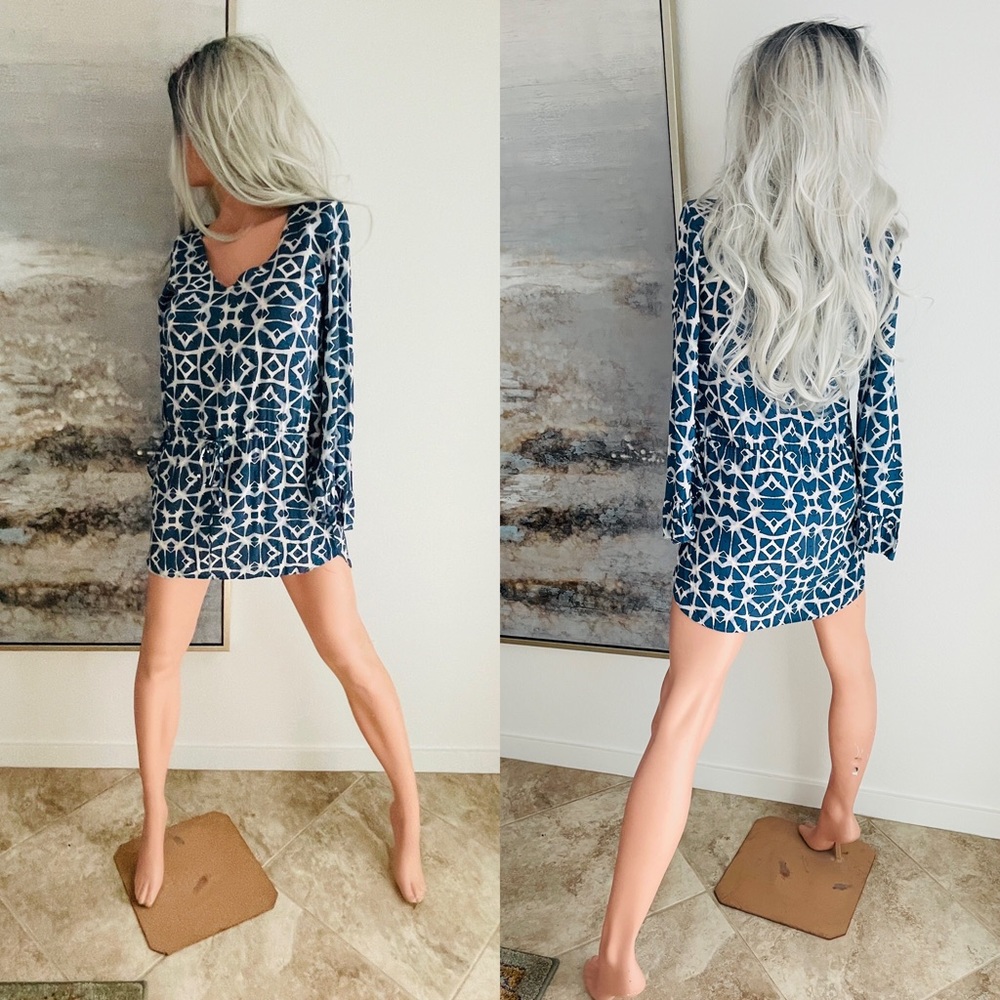 Blue and White Long Sleeve Scoop Neck Mini Dress